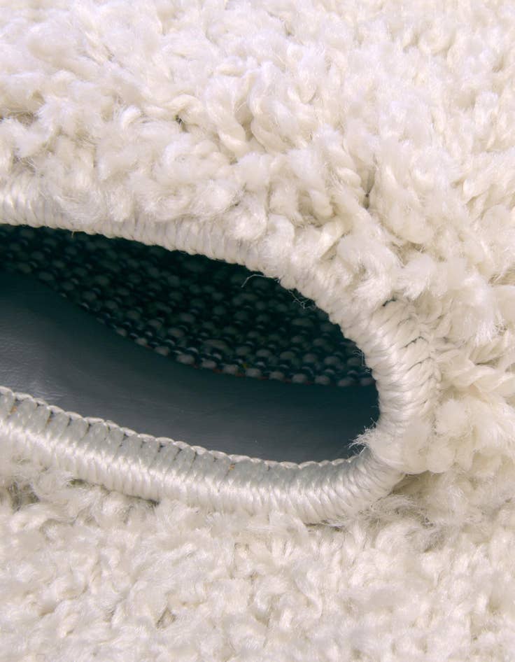 Detail image of 3' 3 x 3' 3 Soft Solid Shag Round Rug