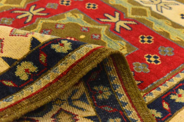 6' 8 x 9' 7 Hand Knotted Kazak Rug