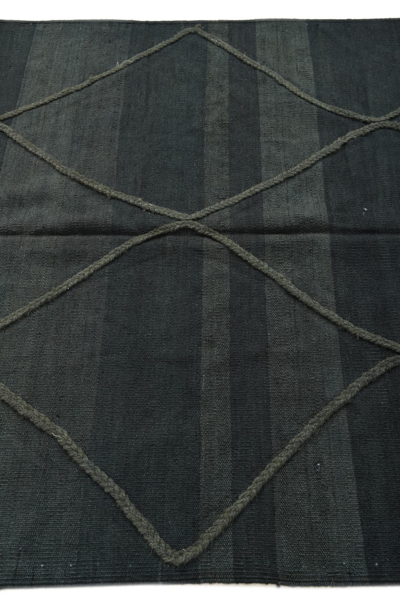 4' 4 x 6' Hand Woven Kilim Modern Wool Rug