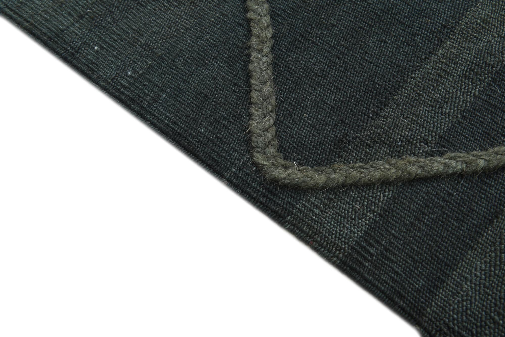 4' 4 x 6' Hand Woven Kilim Modern Wool Rug