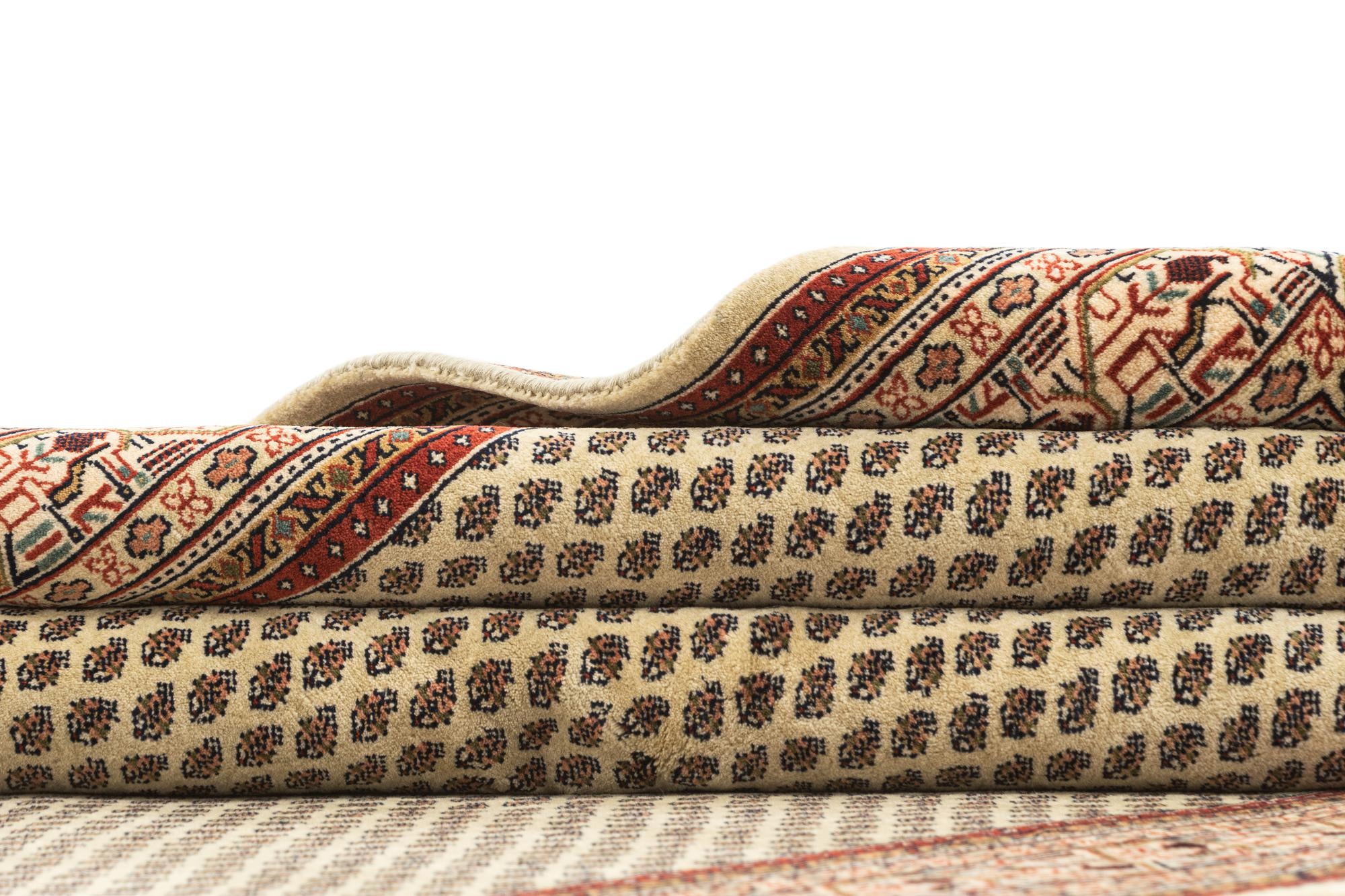 5' 7 x 8' 2 Hand Knotted Mir Oriental Wool Rug