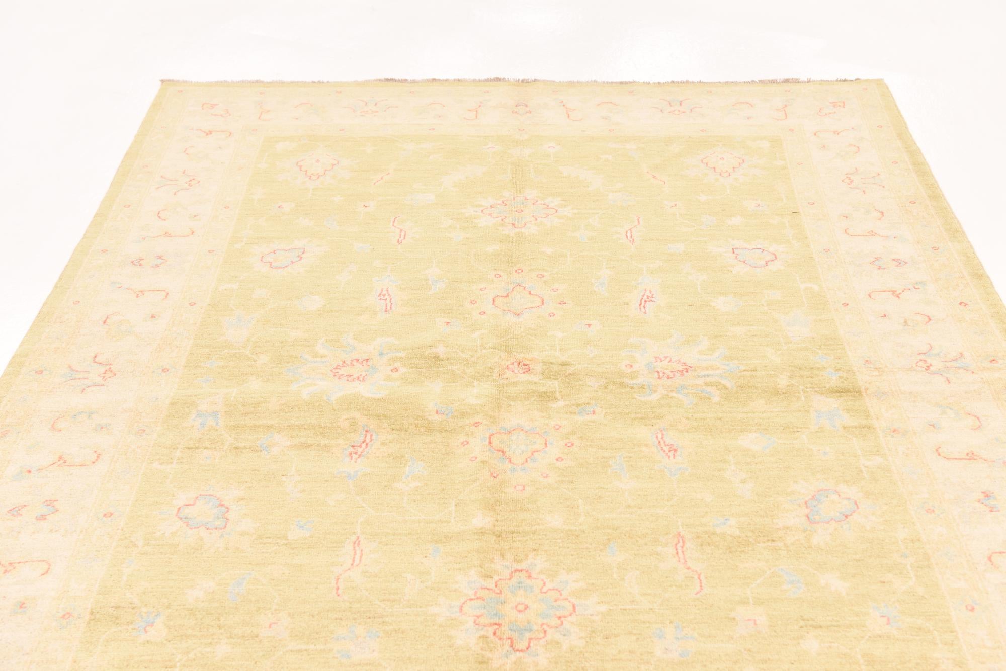 5' 9 x 8' Hand Knotted Peshawar Ziegler Rug