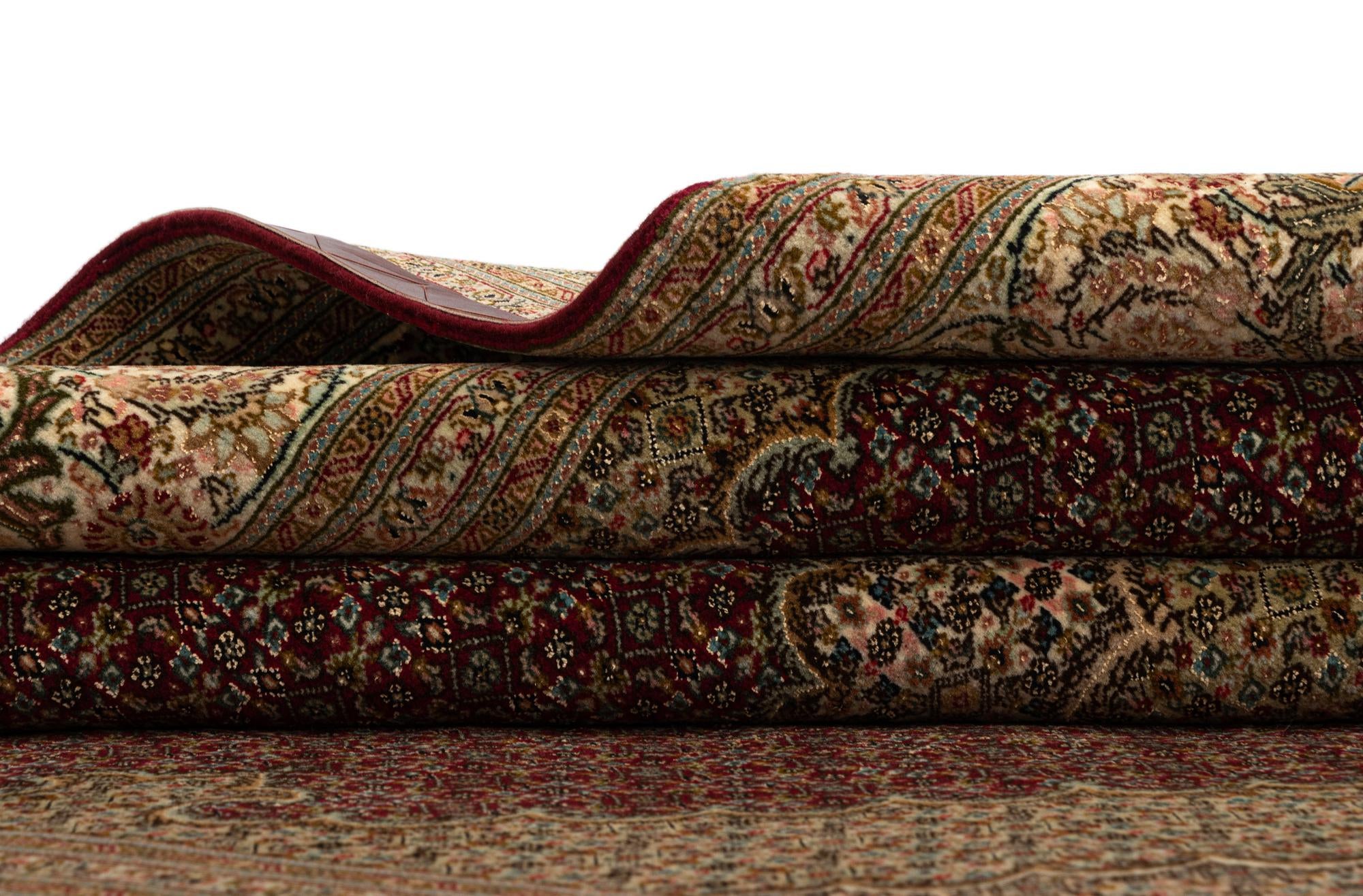 6' 9 x 9' 5 Tabriz Mahi Rug