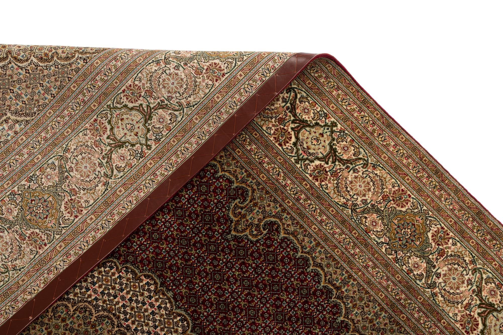 6' 9 x 9' 5 Tabriz Mahi Rug