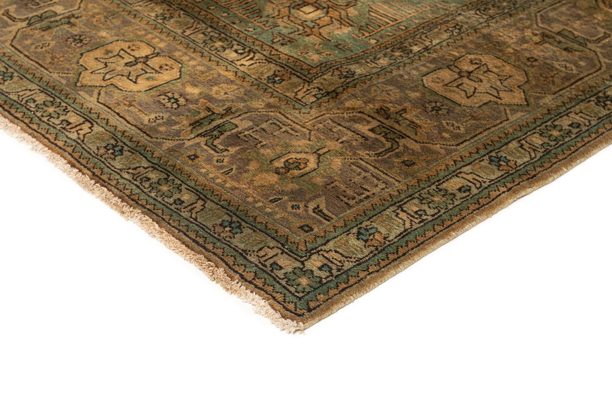 10' x 13' Tabriz Rug