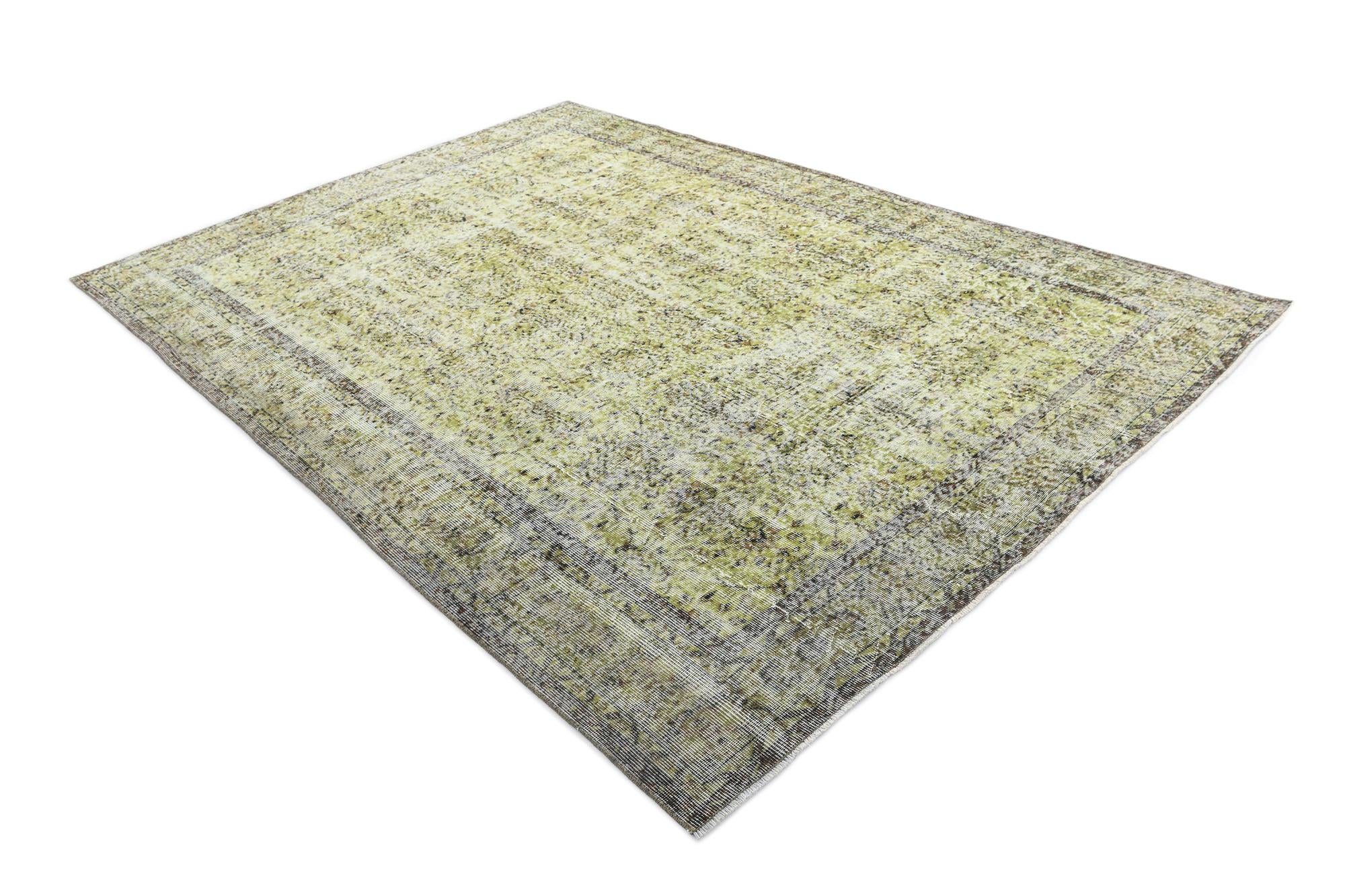 6' 11 x 9' 10 Ultra Vintage Wool Rug
