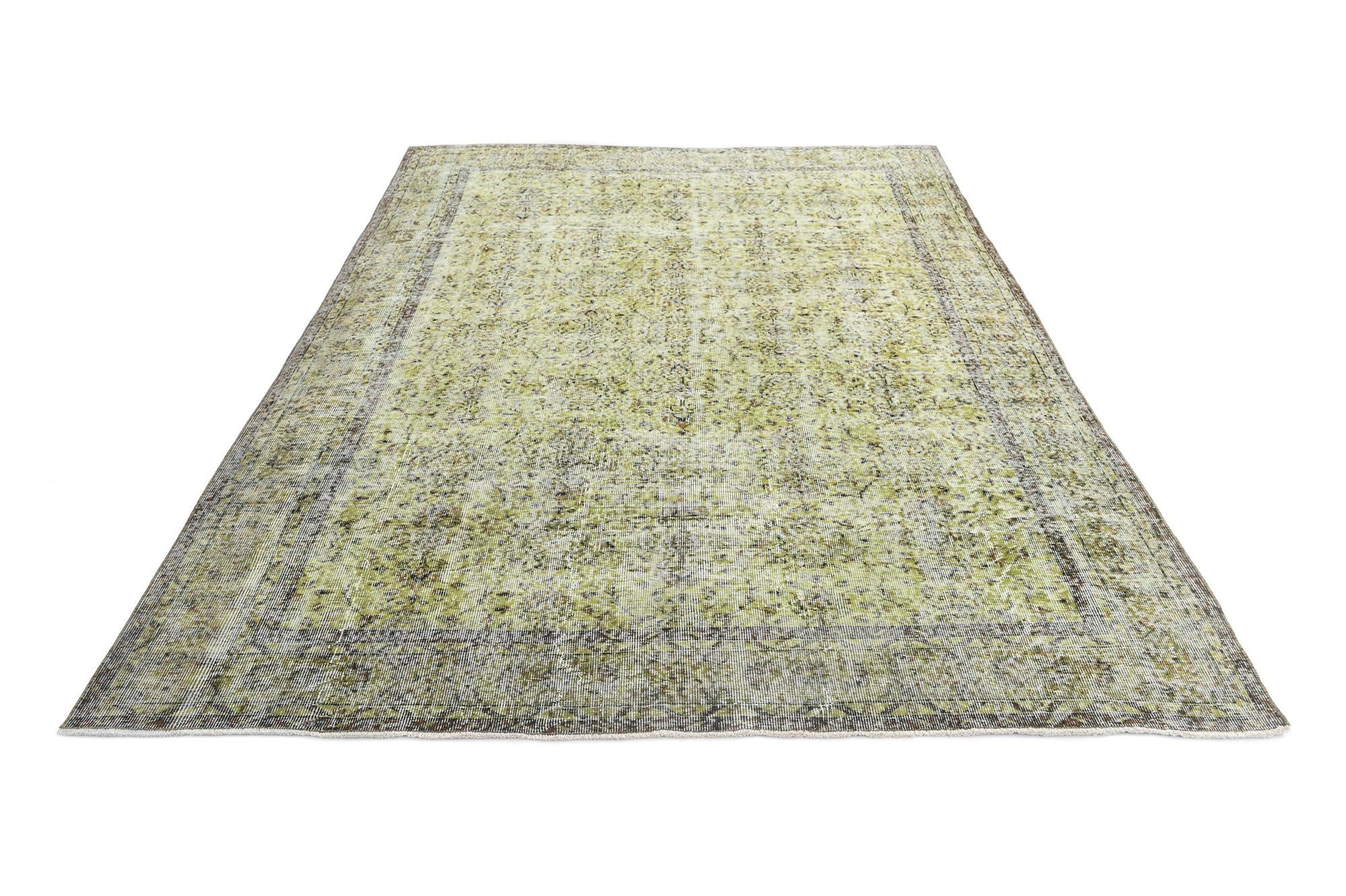 6' 11 x 9' 10 Ultra Vintage Wool Rug