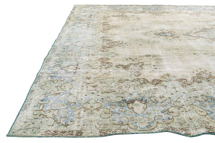 Detail image of 295cm x 360cm Hand Knotted Ultra Vintage Persian Wool Rug