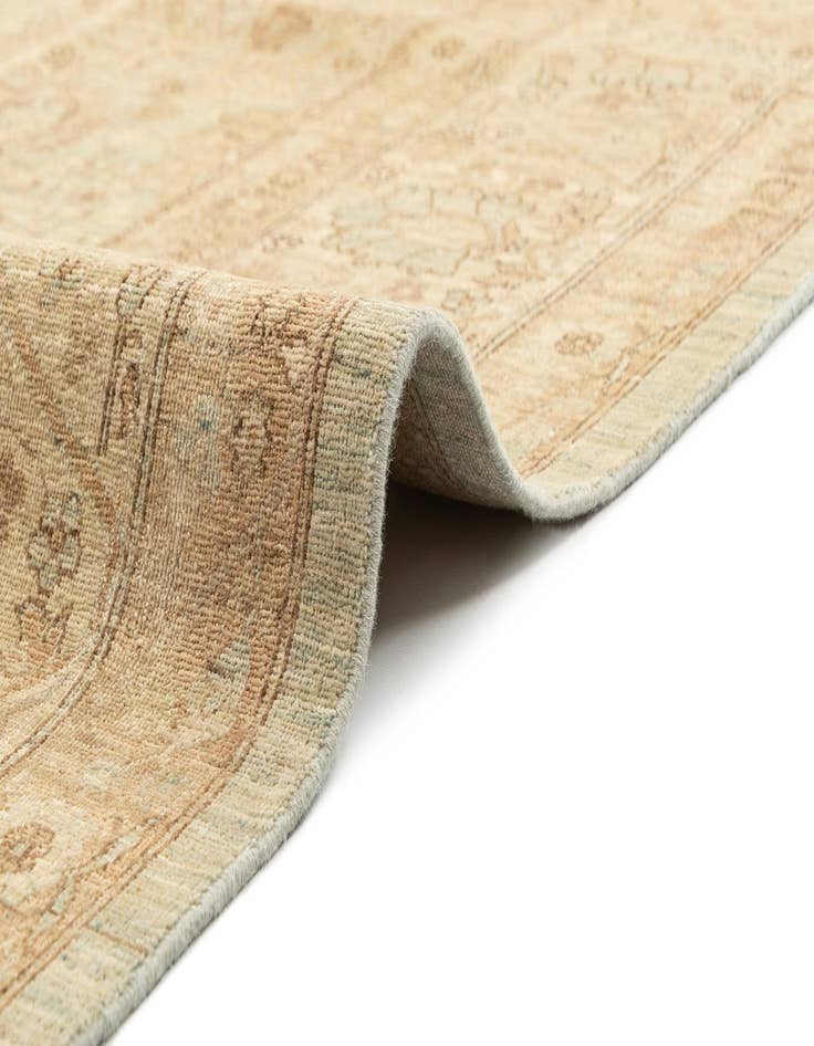 Detail image of 9' x 12' 4 Hand Knotted Ziegler Rug