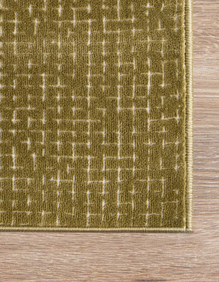 Detail image of 2' x 6' Aakaar Runner Rug