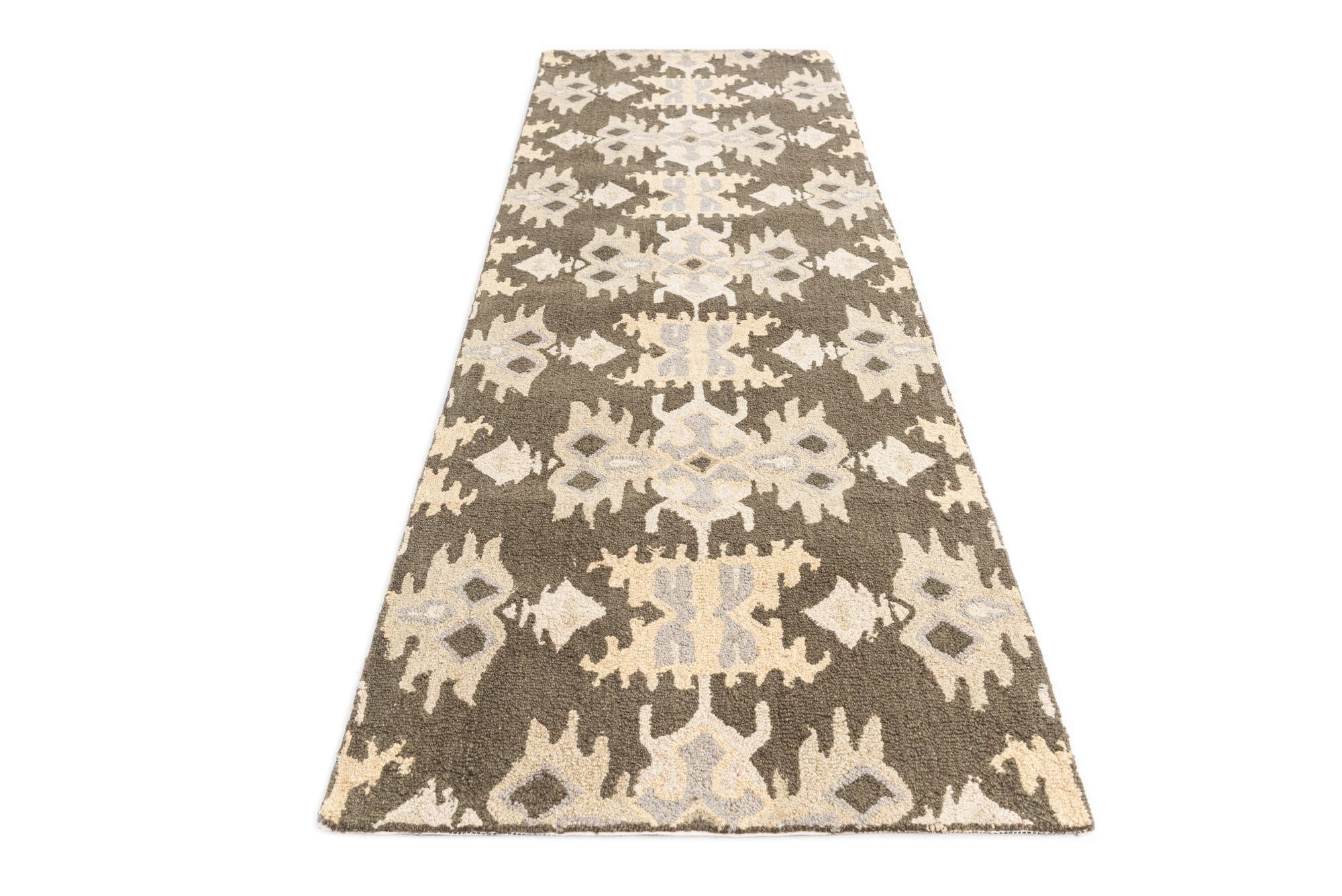 2' 7 x 8' 1 Luna Runner Rug