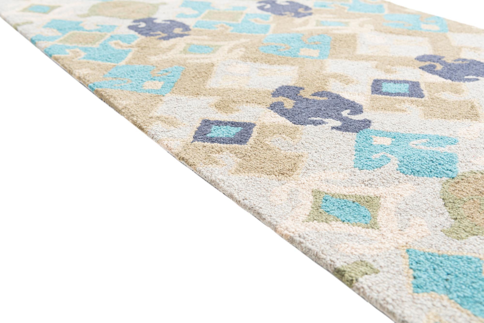 2' 7 x 8' Luna Runner Rug