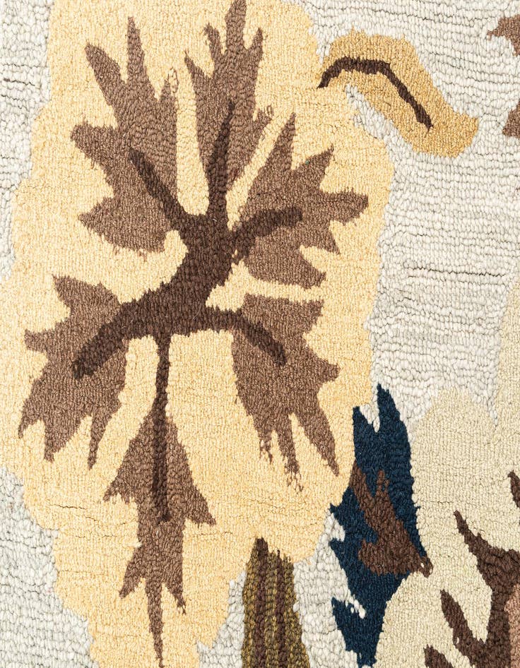 Detail image of 3' x 5' Agra Rug