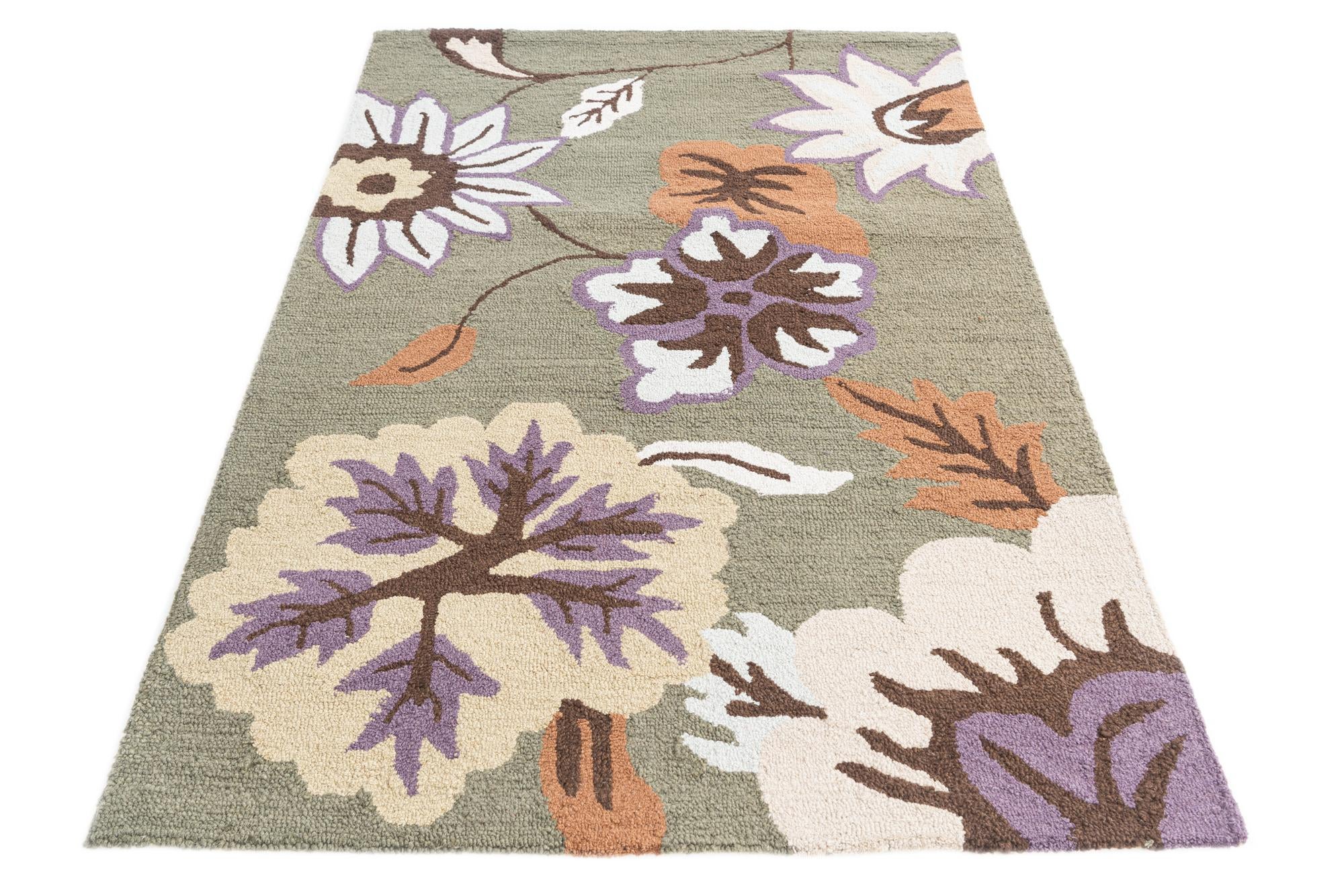 4' x 6' Agra Rug