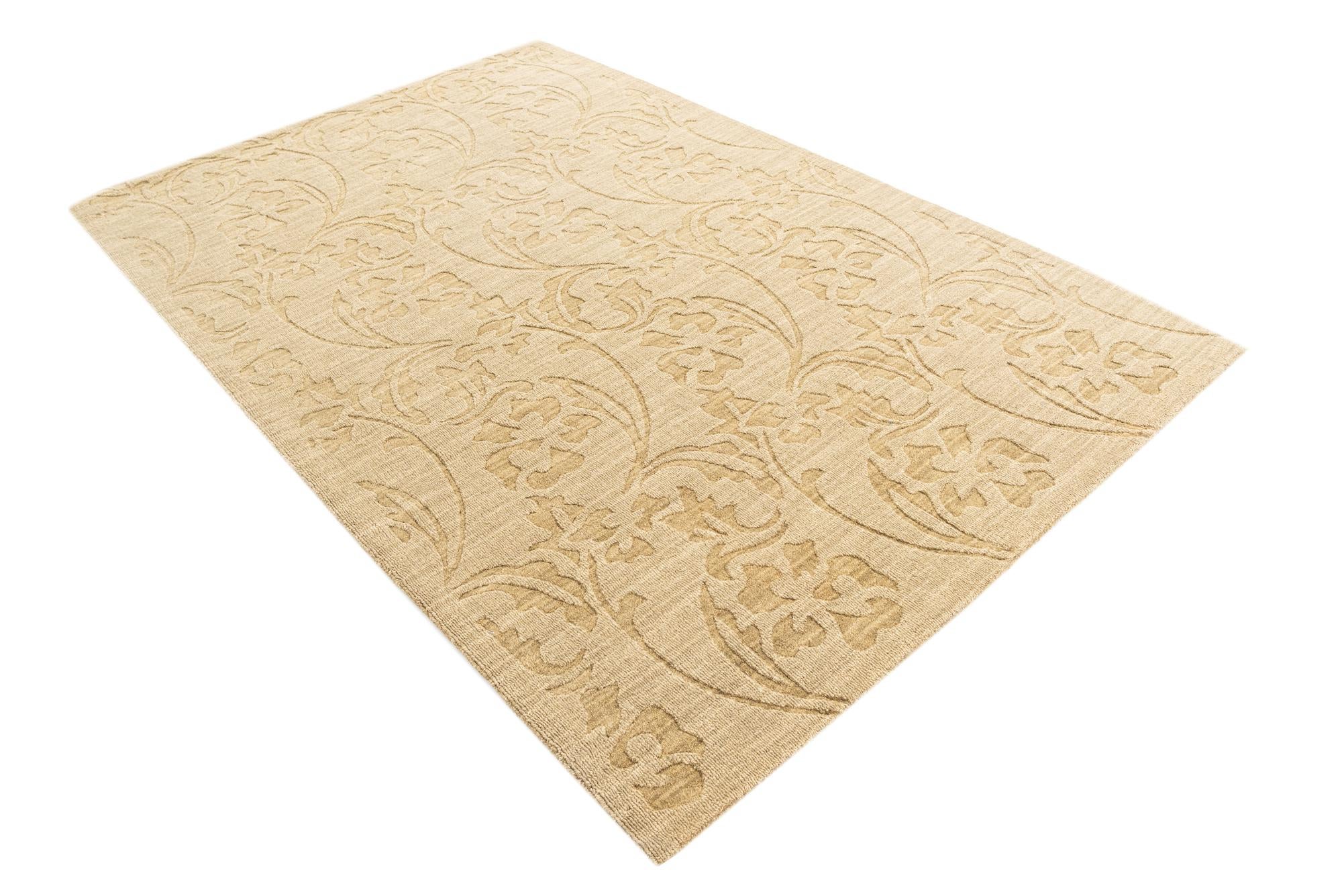 5' 1 x 8' Agra Rug