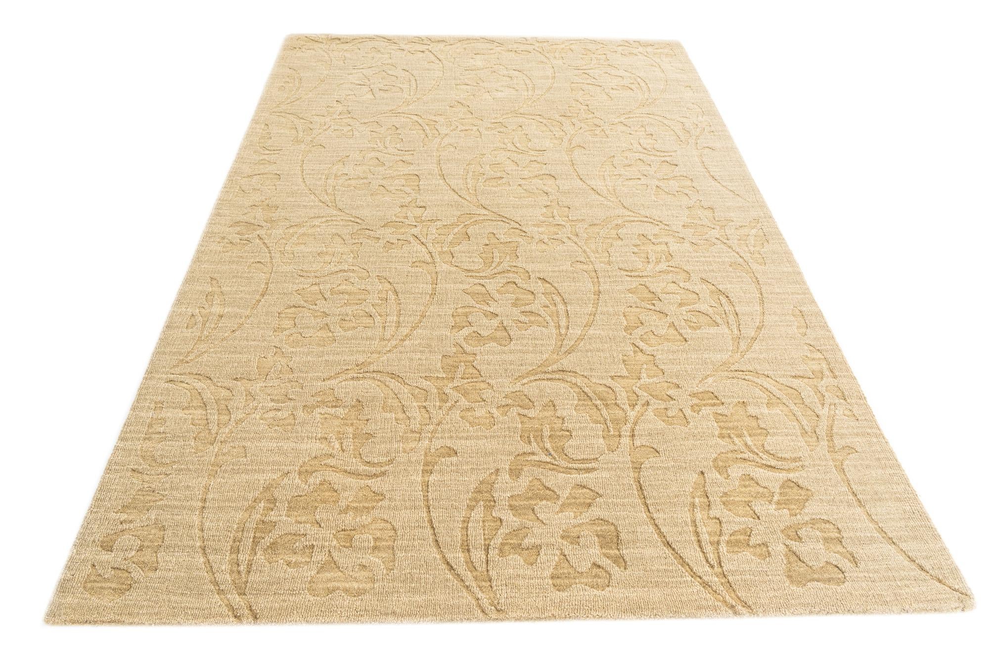 5' 1 x 8' Agra Rug