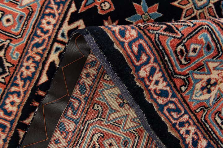 4' 3 x 5' 9 Hand Knotted Anatolian Wool Rug