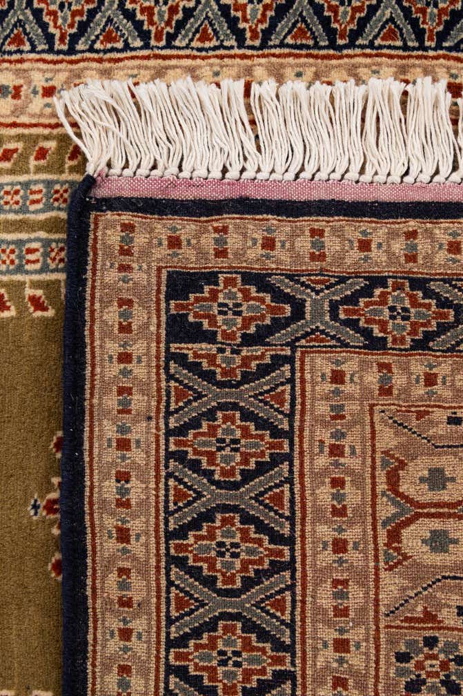 2' 7 x 4' 3 Hand Knotted Bokhara Wool Rug