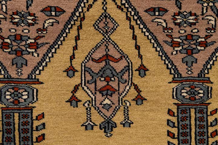 2' 8 x 4' 8 Hand Knotted Bokhara Oriental Wool Rug