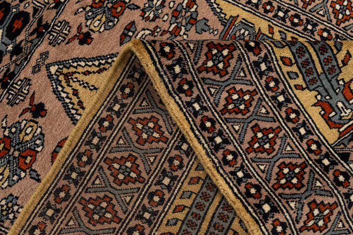 2' 8 x 4' 8 Hand Knotted Bokhara Oriental Wool Rug