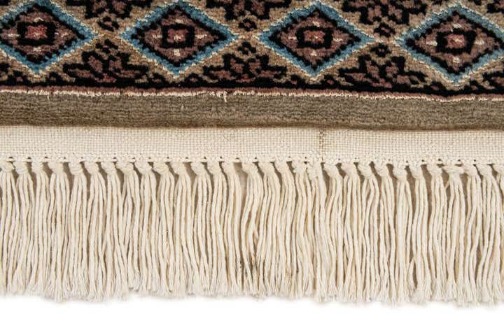 2' 7 x 4' 4 Hand Knotted Bokhara Oriental Rug