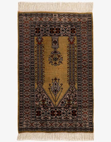 2' 8 x 4' 2 Hand Knotted Bokhara Wool Rug