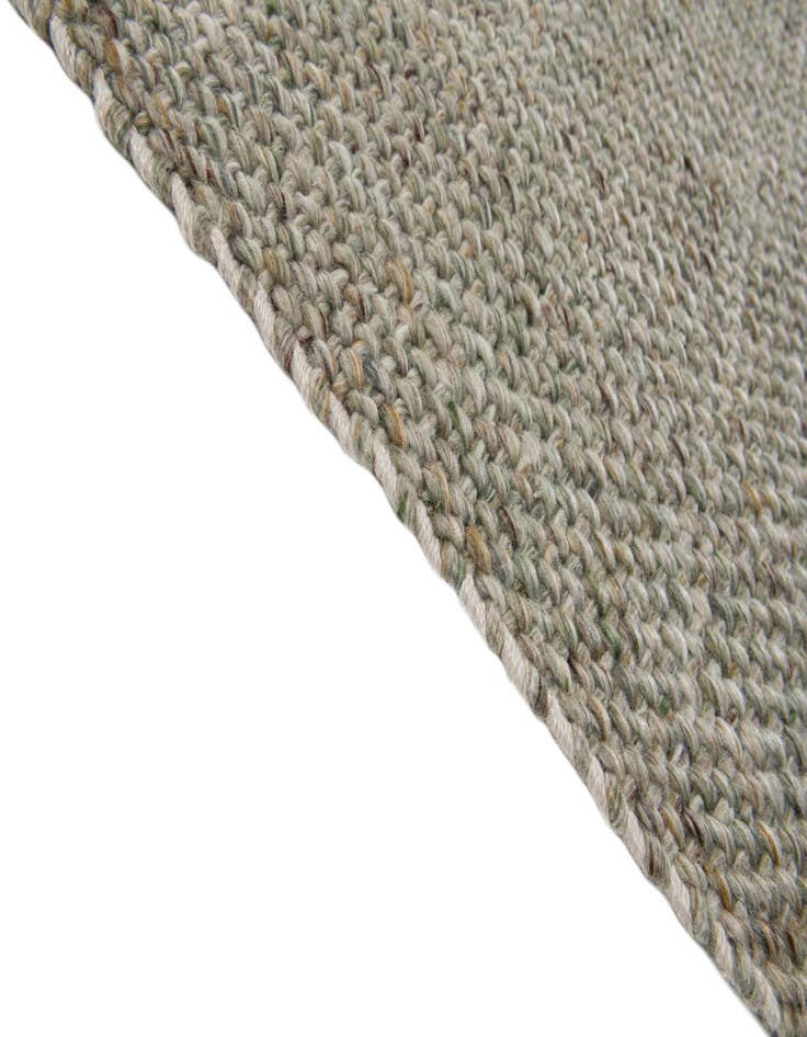 Detail image of 9' x 11' 10 Hand Woven Chindi Cotton Rug