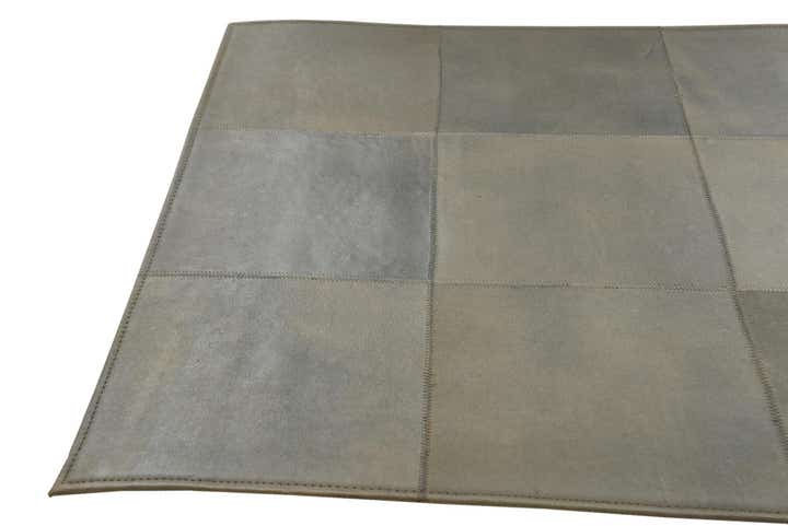2' x 3' Cowhide Rug