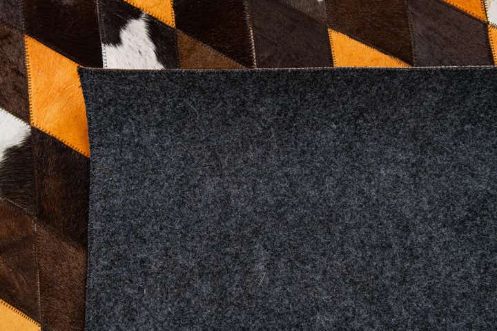 5' x 7' 11 Cowhide Stocks Rug