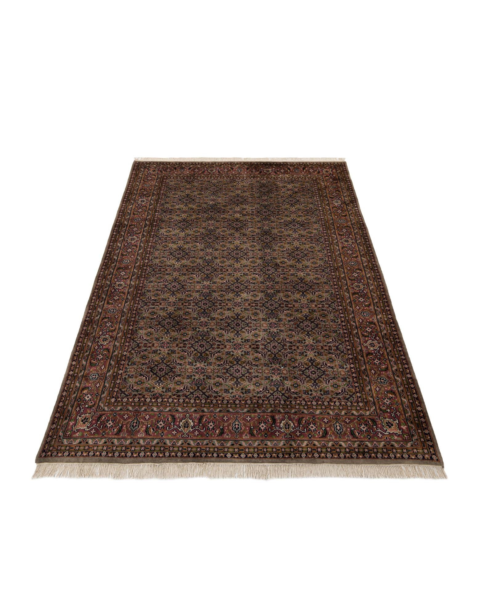 6' 7 x 9' 10 Hand Knotted Farahan Wool Rug