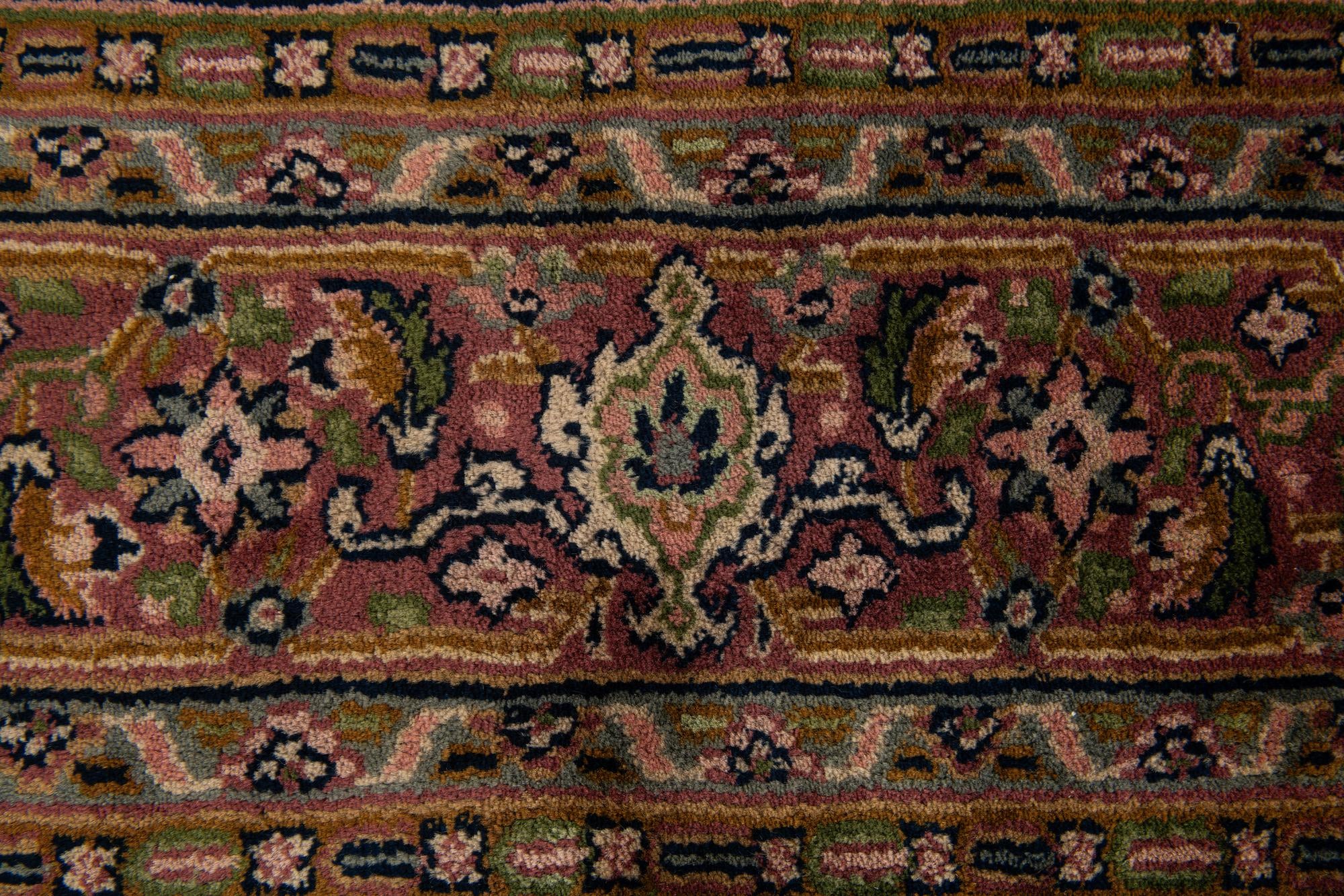 6' 7 x 9' 10 Hand Knotted Farahan Wool Rug