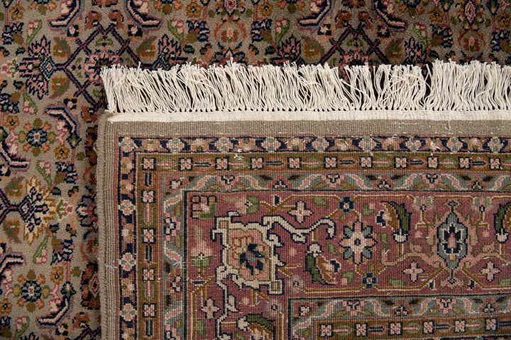 6' 7 x 9' 10 Hand Knotted Farahan Wool Rug