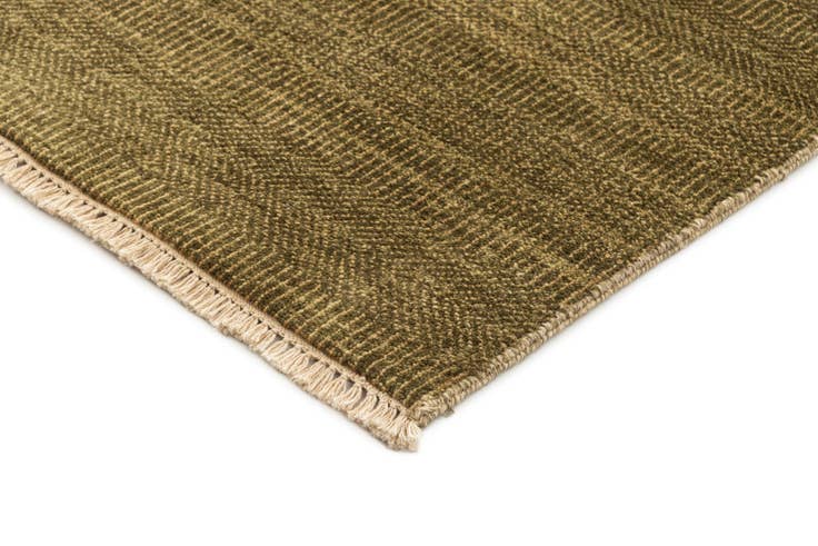 Detail image of 2' 6 x 4' 8 Hand Knotted Gabbeh Wool Rug