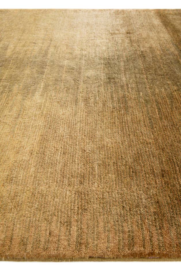 Detail image of 4' x 5' 10 Gabbeh Wool Rug