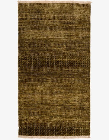 2' 6 x 4' 8 Hand Knotted Gabbeh Wool Rug