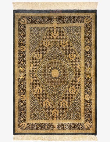 2' 8 x 4' Ghom Silk Rug