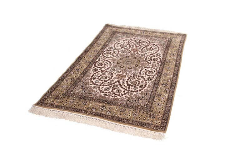 Detail image of 3' 6 x 5' 9 Isfahan Rug