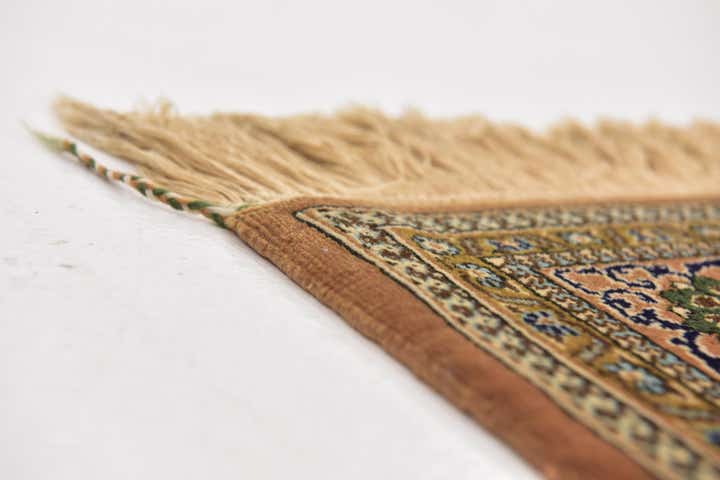 4' 7 x 6' 9 Hand Knotted Kashmir Oriental Wool Rug