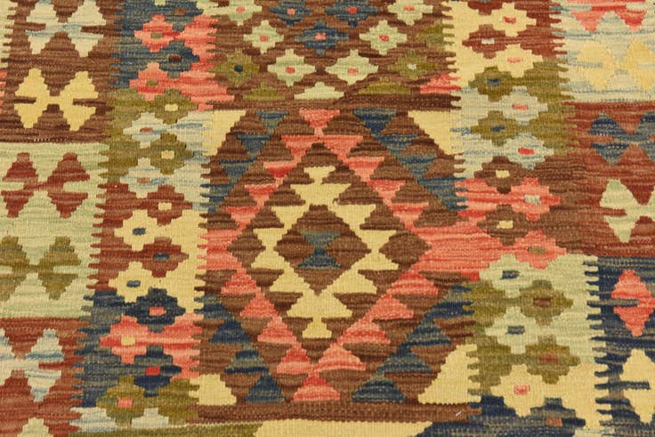 Detail image of 3' 4 x 5' Hand Woven Kilim Maymana Rug