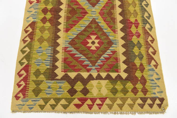 Detail image of 3' 4 x 5' Hand Woven Kilim Maymana Wool Rug