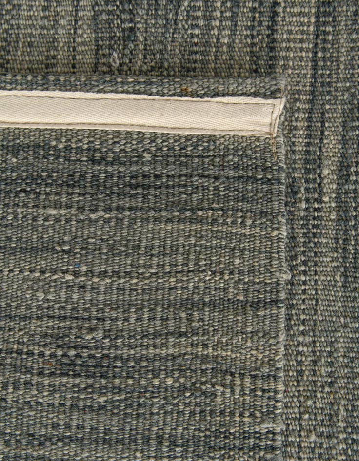 Detail image of 6' 9 x 9' 4 Hand Woven Kilim Modern Wool Rug