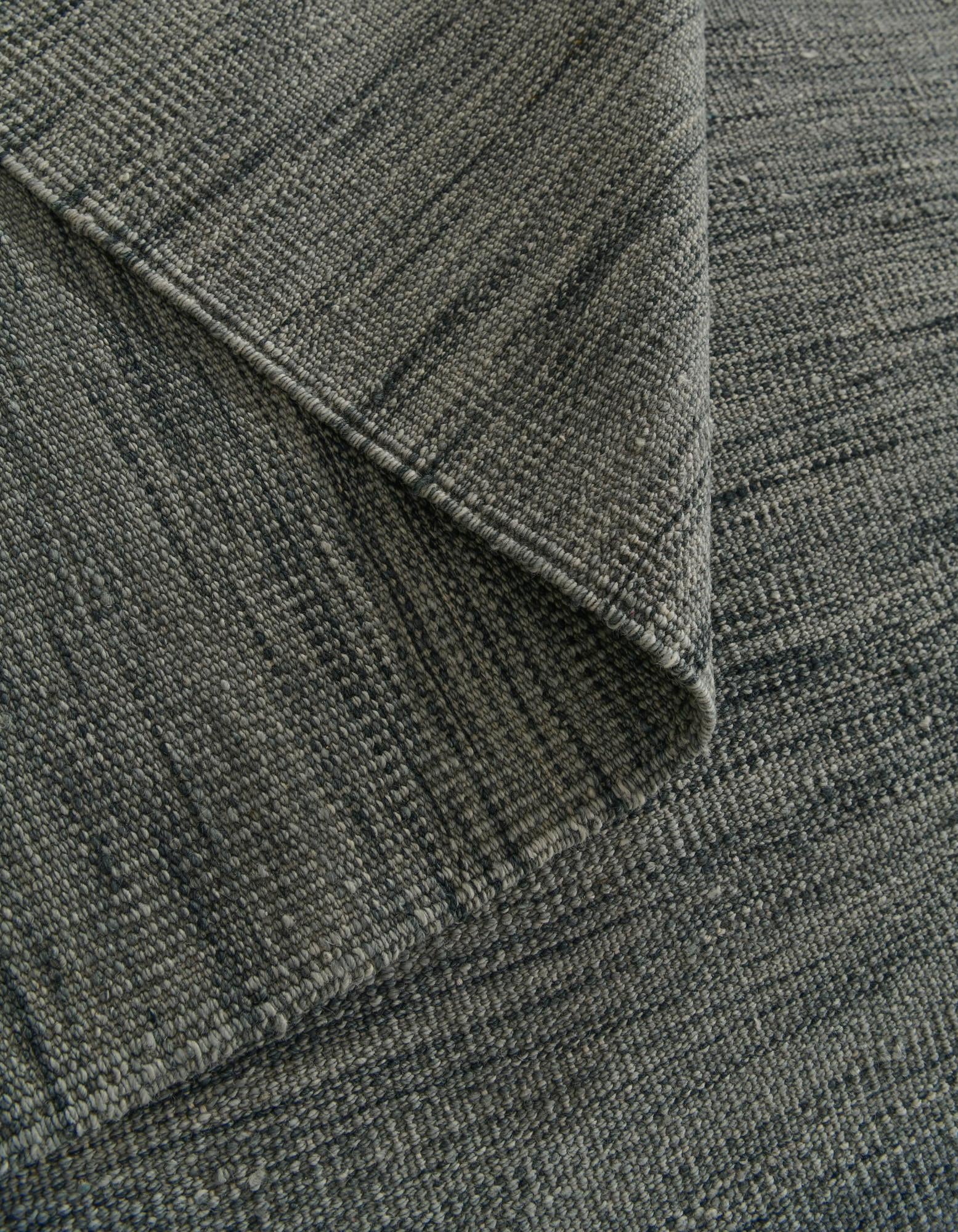 6' 9 x 9' 3 Hand Woven Kilim Modern Wool Rug