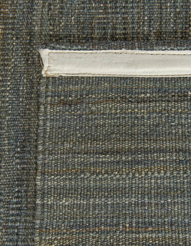 Detail image of 6' 9 x 9' 6 Hand Woven Kilim Modern Wool Rug