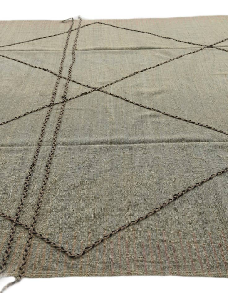 Detail image of 8' 4 x 9' 9  Hand Woven Kilim Modern Wool Rug