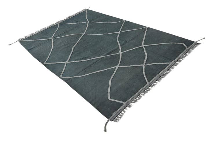Detail image of 5' 5 x 8' 2 Hand Woven Kilim Modern Wool Rug