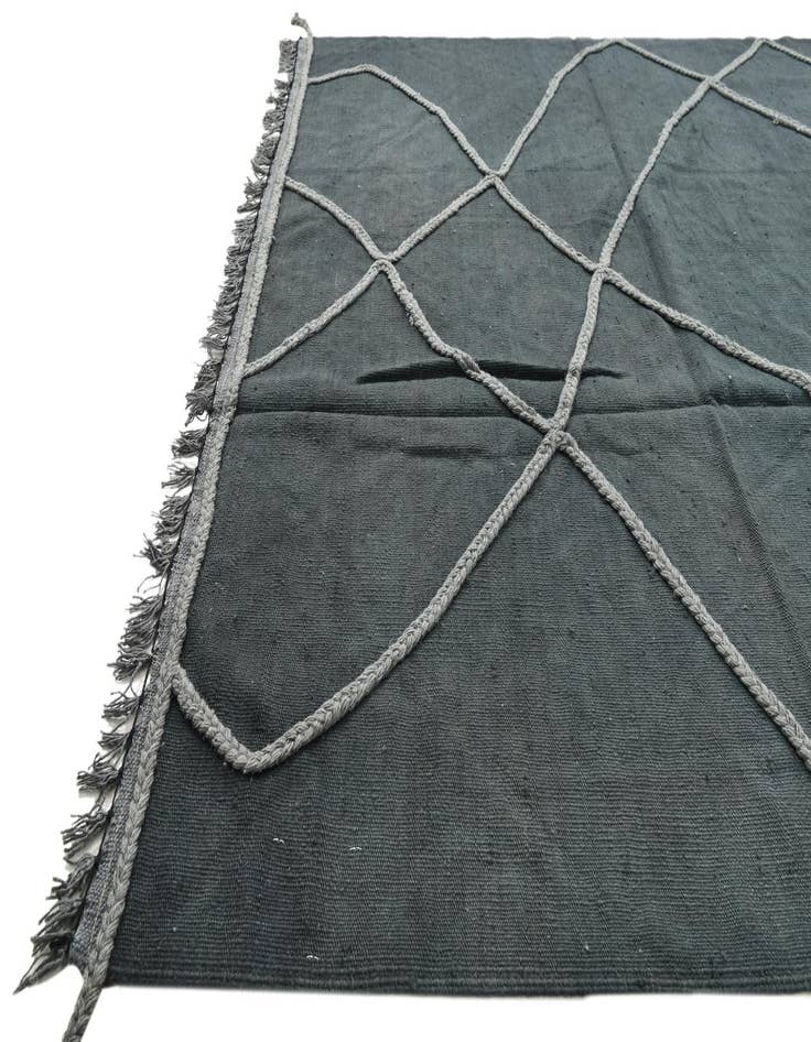 Detail image of 5' 5 x 8' 2  Hand Woven Kilim Modern Wool Rug