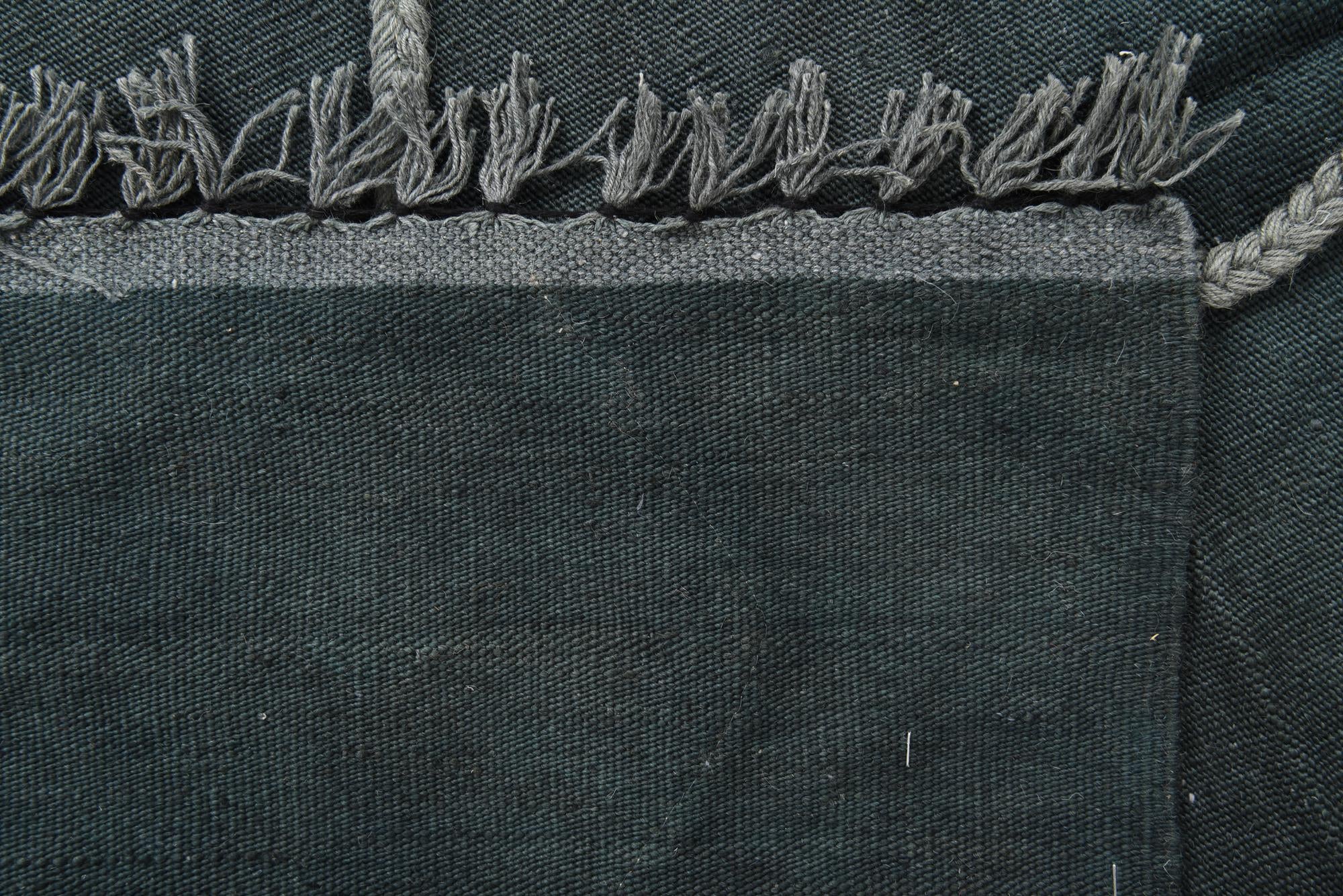 5' 5 x 8' 2 Hand Woven Kilim Modern Wool Rug