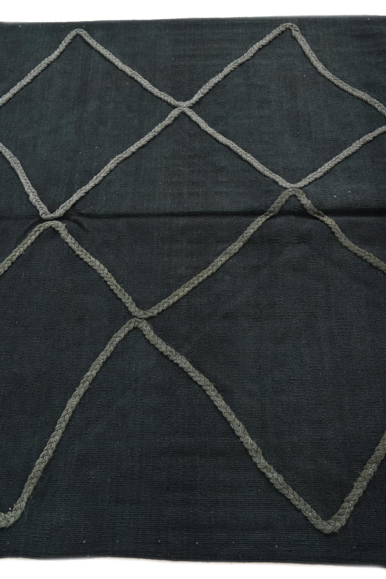 4' 5 x 6' Hand Woven Kilim Modern Wool Rug