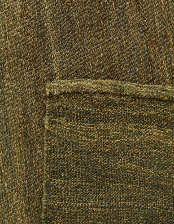 Detail image of 8' 6 x 10' 4  Hand Woven Kilim Modern Wool Rug