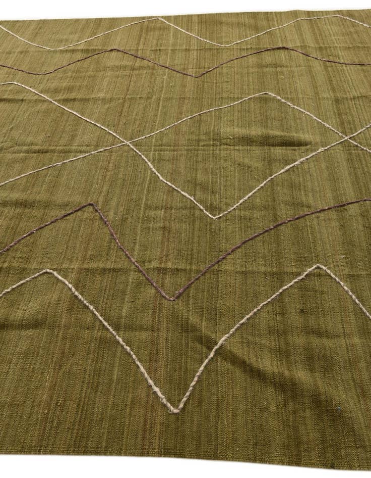 Detail image of 8' 4 x 10' 1  Hand Woven Kilim Modern Wool Rug